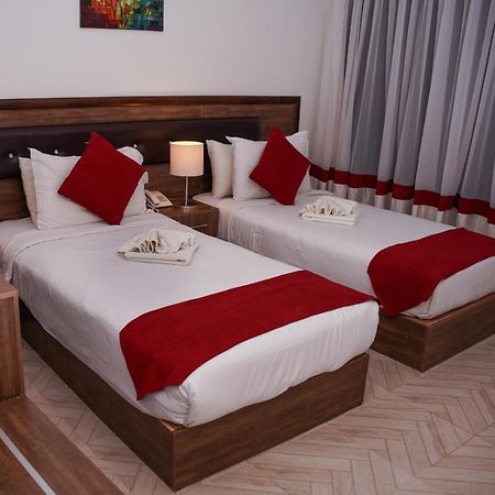 Petra Corner Hotel Екстер'єр фото