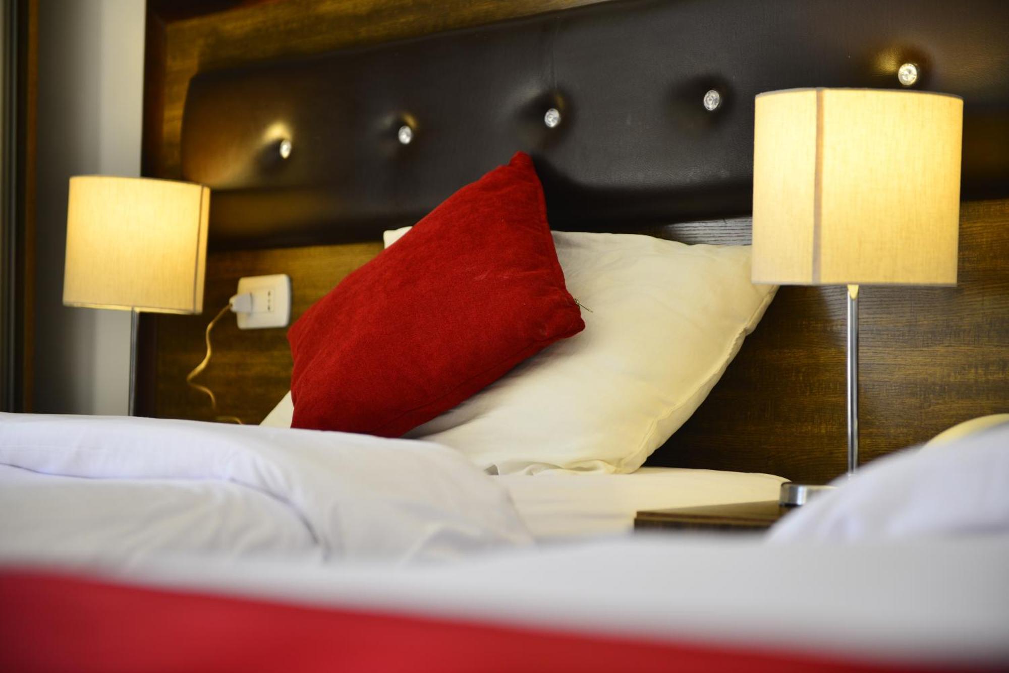 Petra Corner Hotel Екстер'єр фото