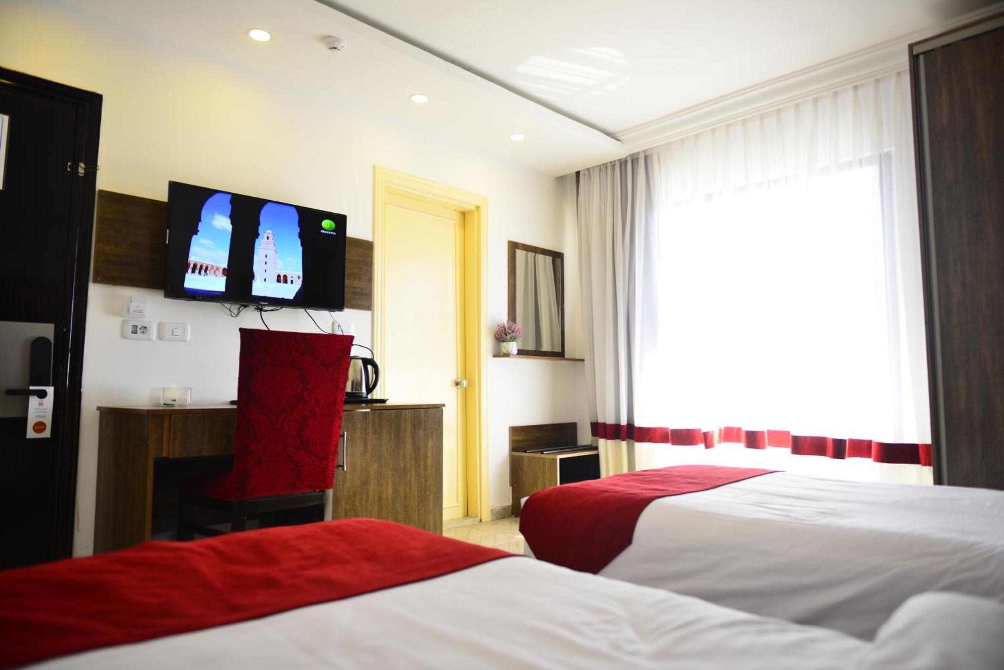 Petra Corner Hotel Екстер'єр фото