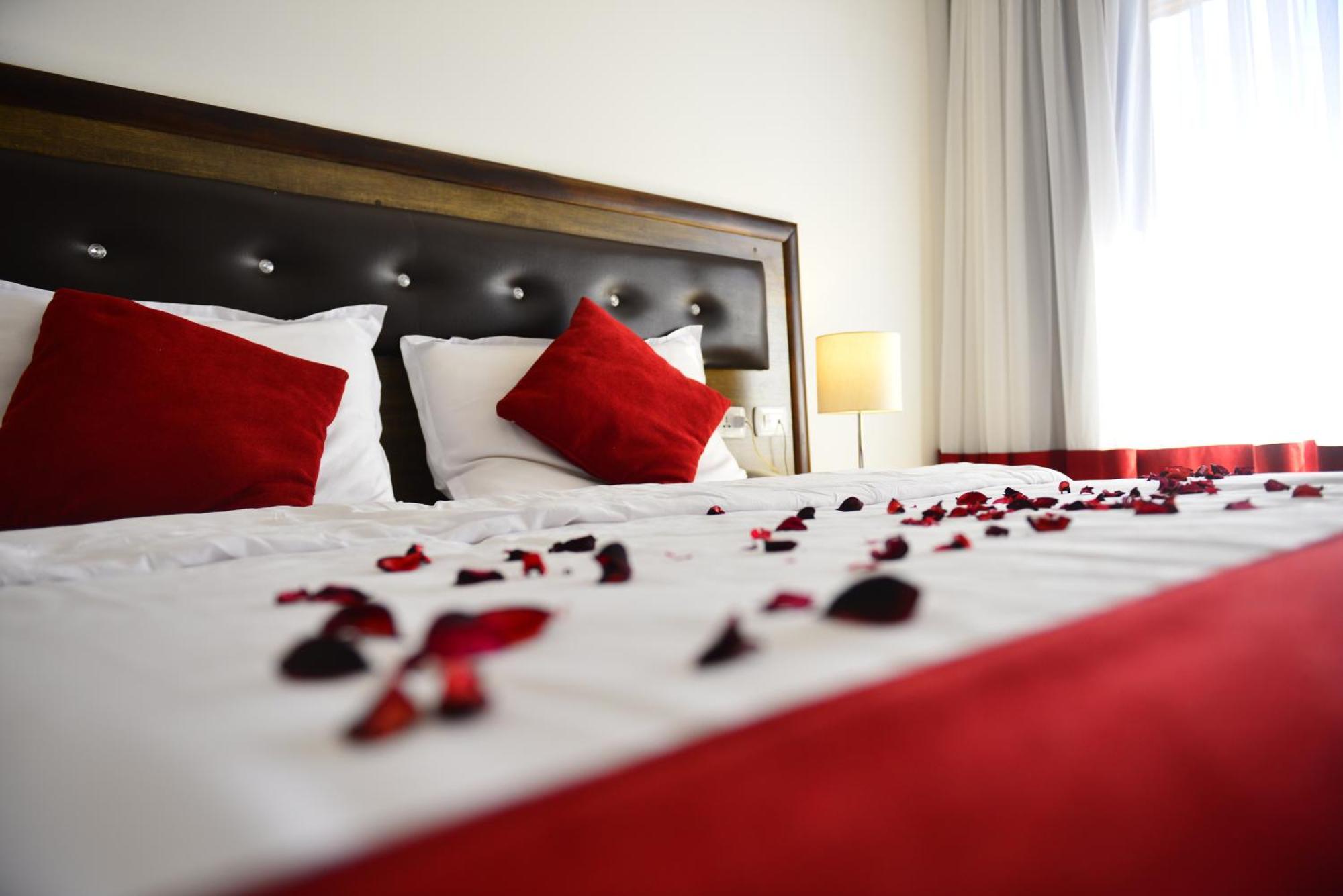 Petra Corner Hotel Екстер'єр фото